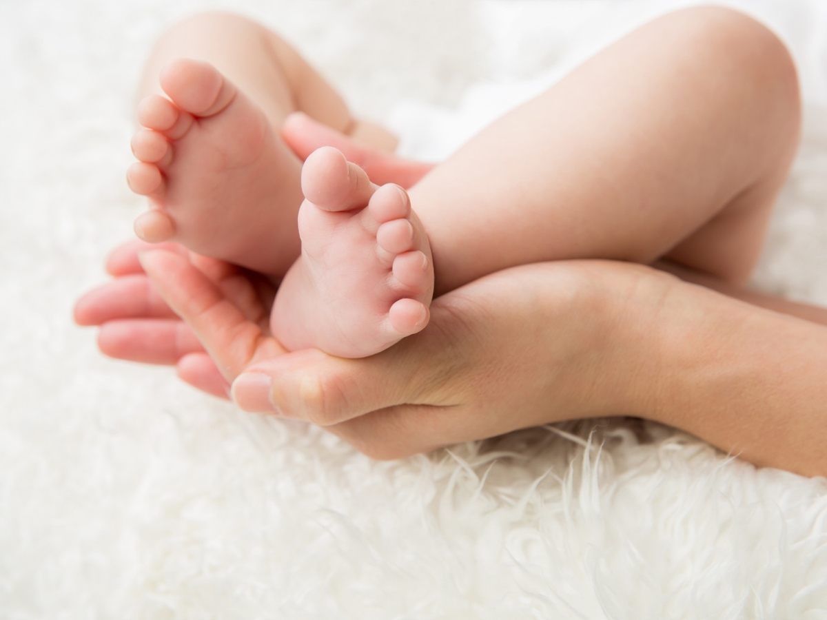 ベビーマッサージ